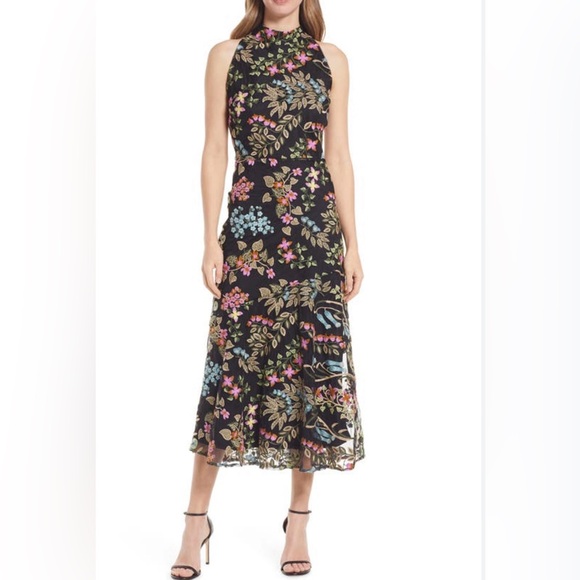 Sam Edelman Dresses & Skirts - Sam Edelman floral embroidered dress Size 8